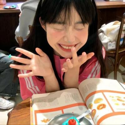红。白。蓝